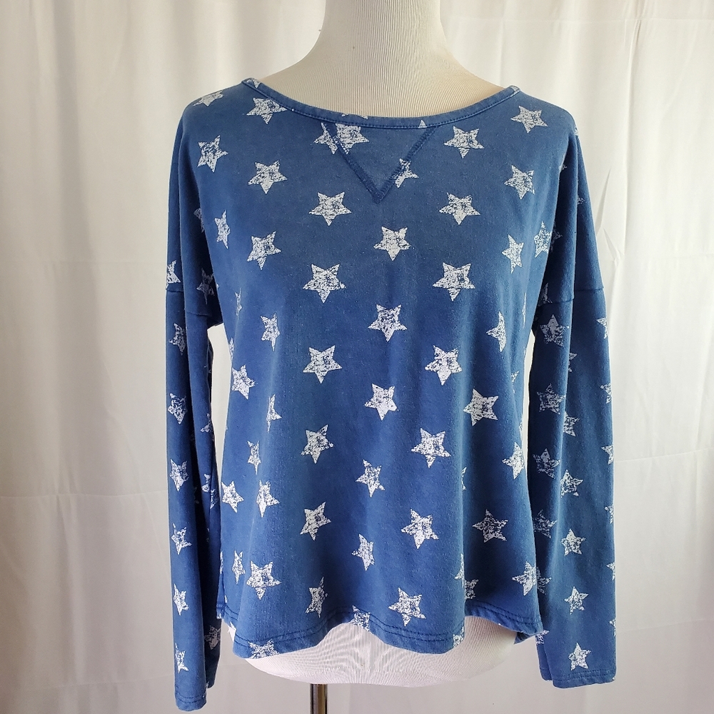 Altar'd State womens long sleeve blue star top tee